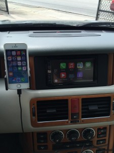 Apple Car Play on the AVIC-5100NEX installed in a 2004 Range Rover HSE.