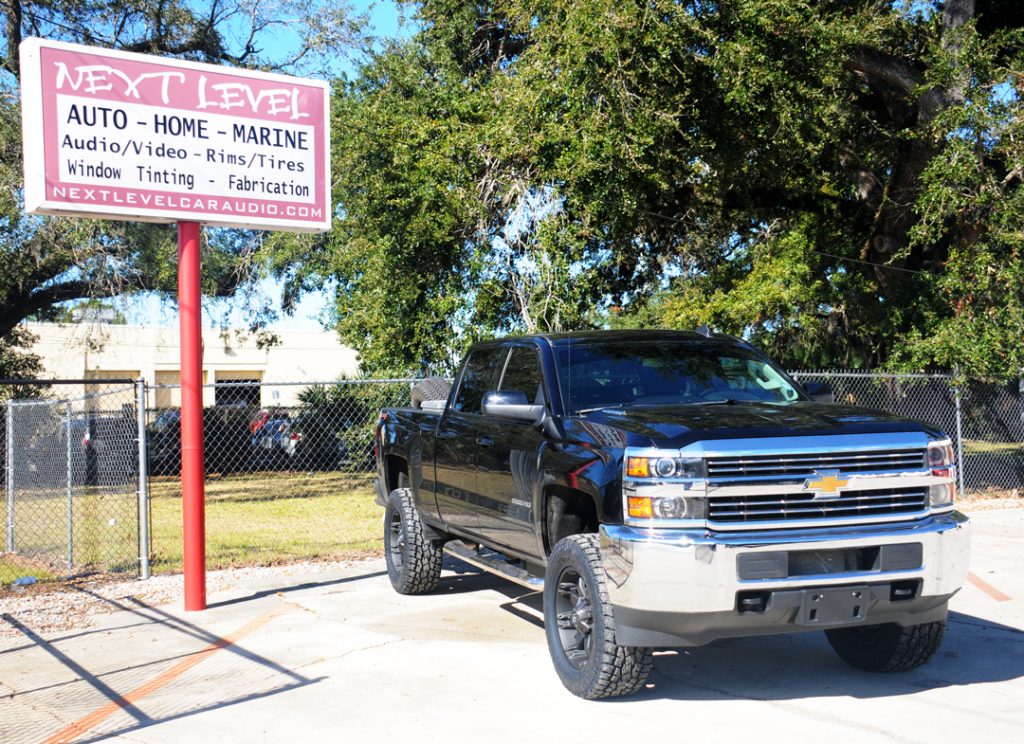 custom chevy lift kit tires