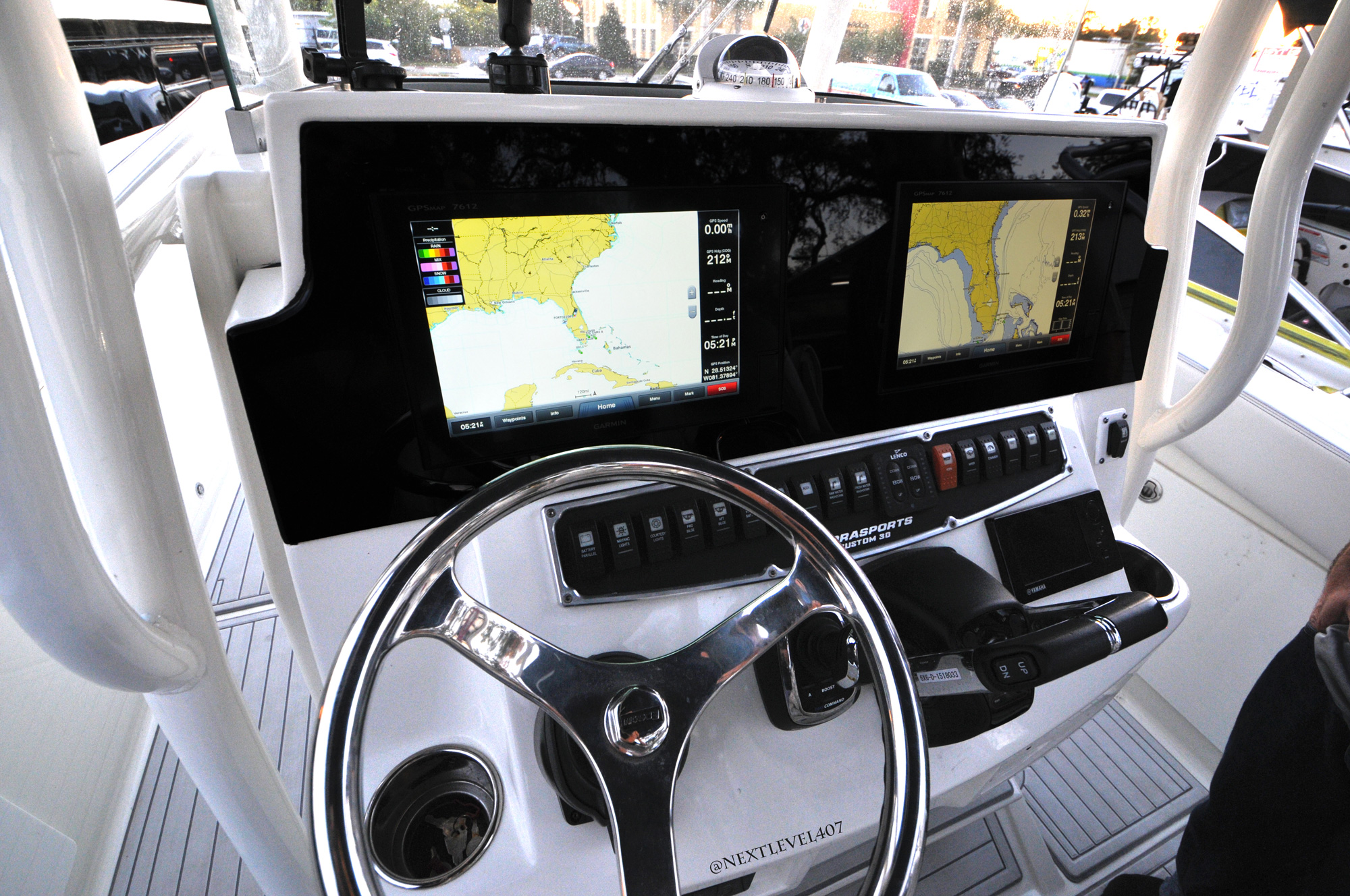 Hydrasports Custom Boat and Garmin Orlando Custom Audio