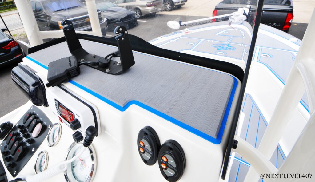 Helm Pad Orlando Custom Audio