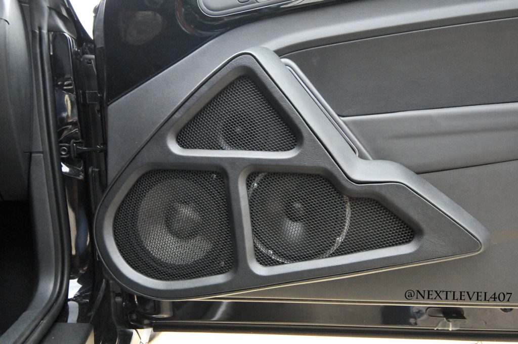Custom Door Panel Speaker VW Beetle Pro Audio