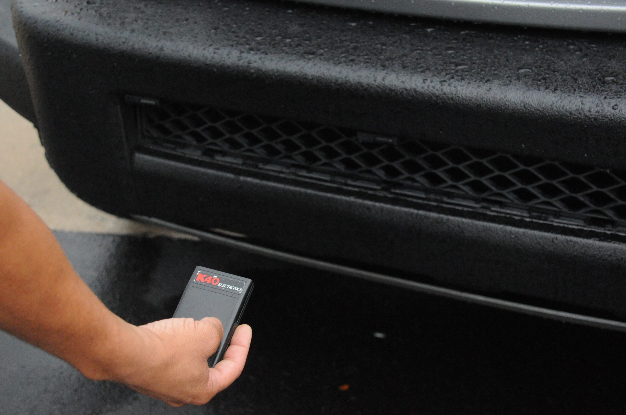 k40 system remote being pointed to toyota bumper